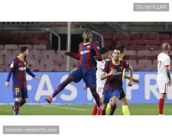 吉鲁赛场表现稳定,助力球队稳步前行 吉鲁赛场表现稳定,助力球队稳步前行