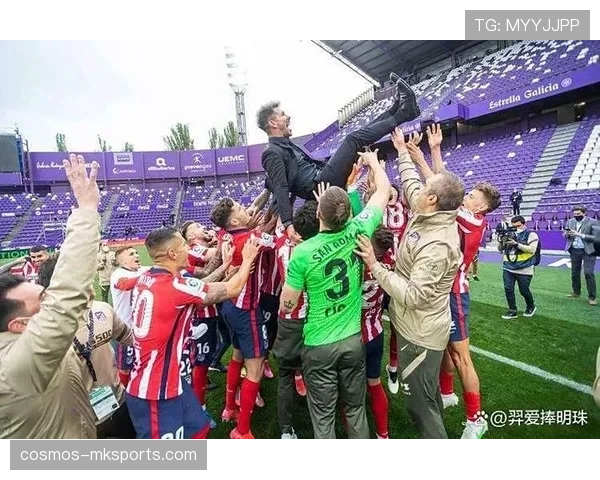 毕尔巴鄂竞技传奇球星重温队史高光时刻，辉煌成就再引热议