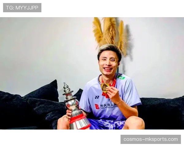 石宇奇这生活真有戏，训练完就像明星走秀，钱包厚得给谁看？